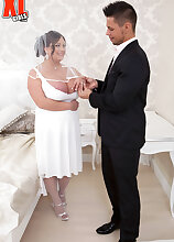 Here Cums The Bride Big Tits Models