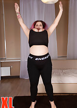 Get Fit With The Amazing Candy Kat Big Tits Models