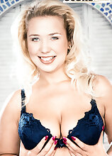 Linda: The Nurse Next Door Big Tits Models