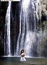 Stacy Owen's Forest Hideaway Big Tits Models